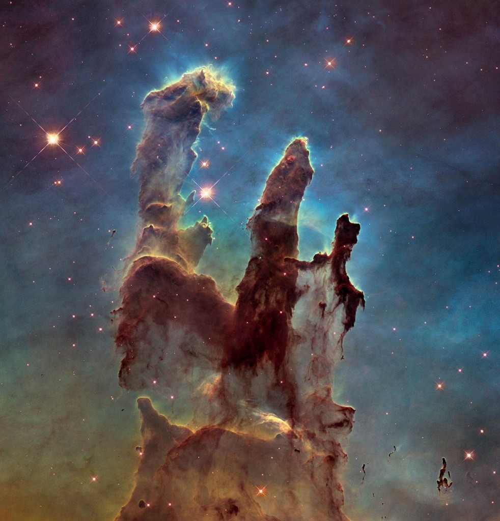 Hubble Uzay Teleskobu tarafından görülebilir ışıtka çekilen Yaratılış SÜtunları Fotoğrafı